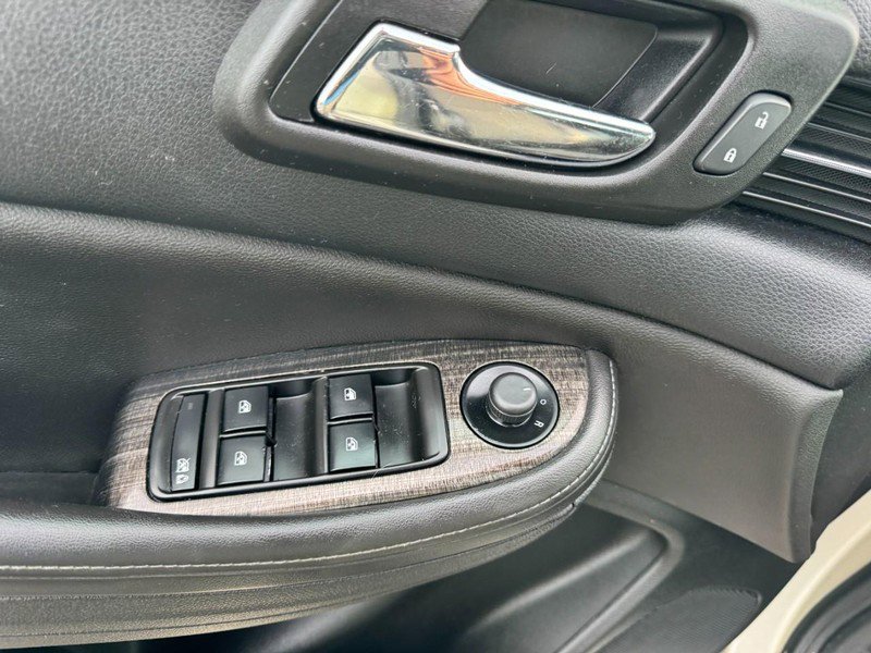 Used 2014 Chevrolet Malibu LT image 15