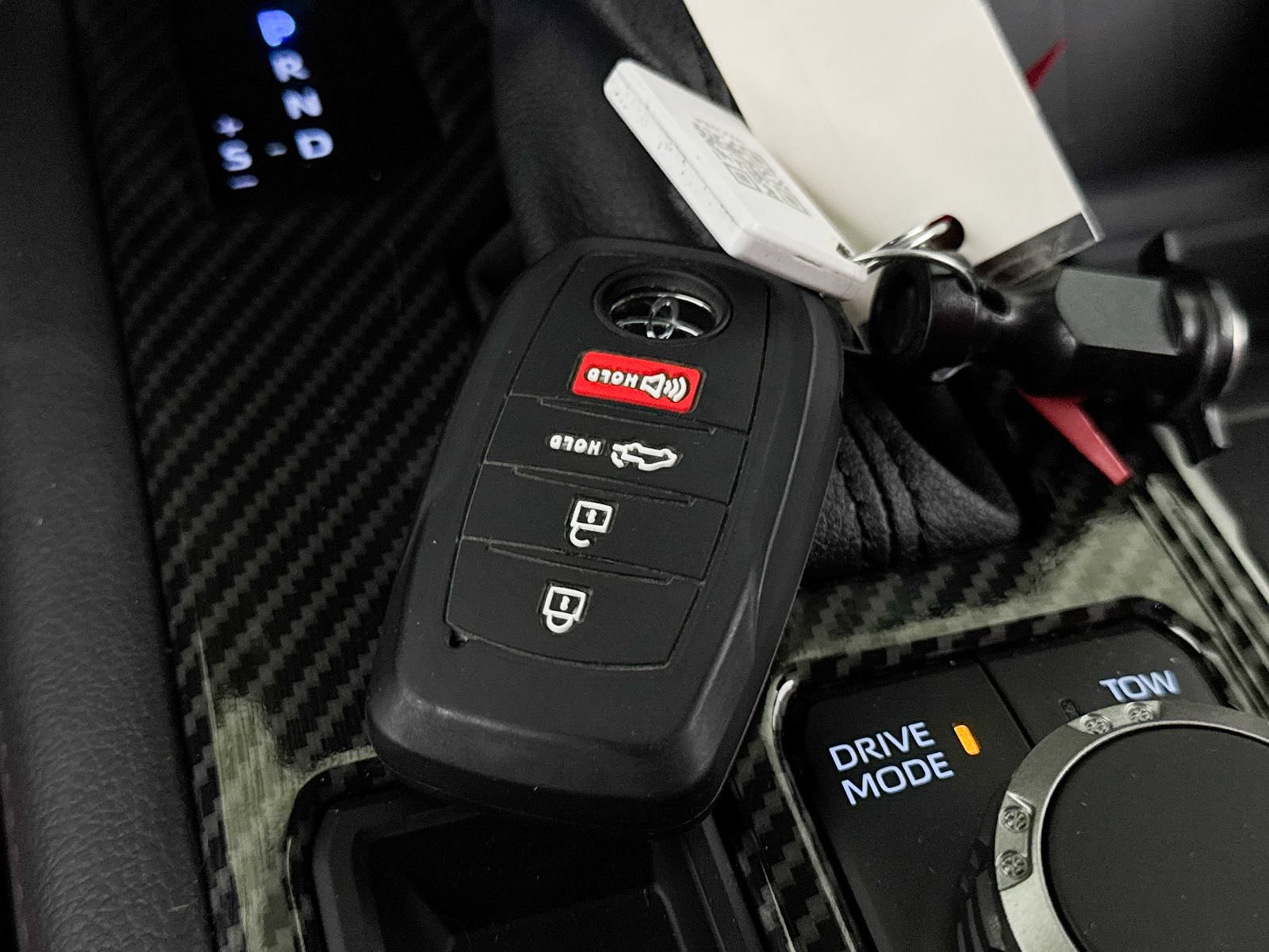 Used 2026 Toyota Tundra Limited AWD/4WD image 38