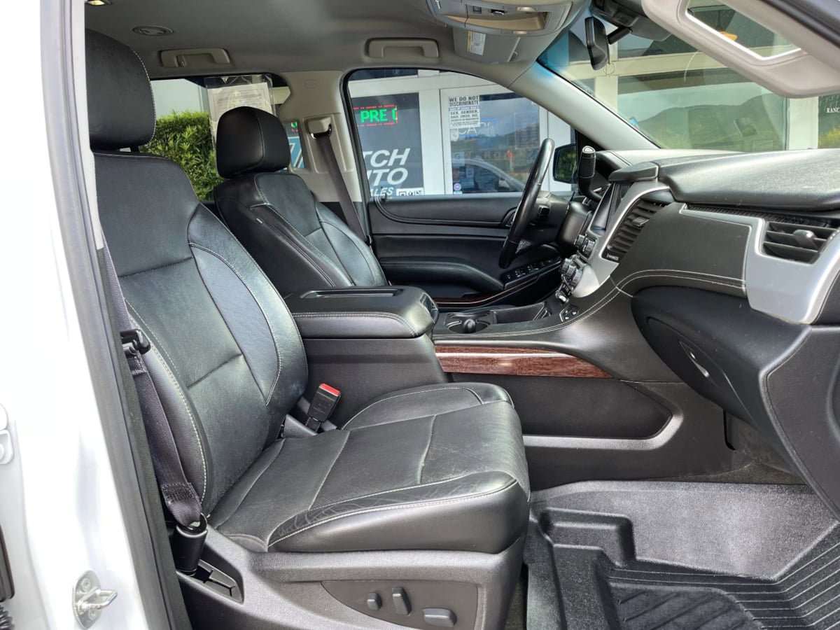 Used 2017 GMC Yukon XL SLT image 31