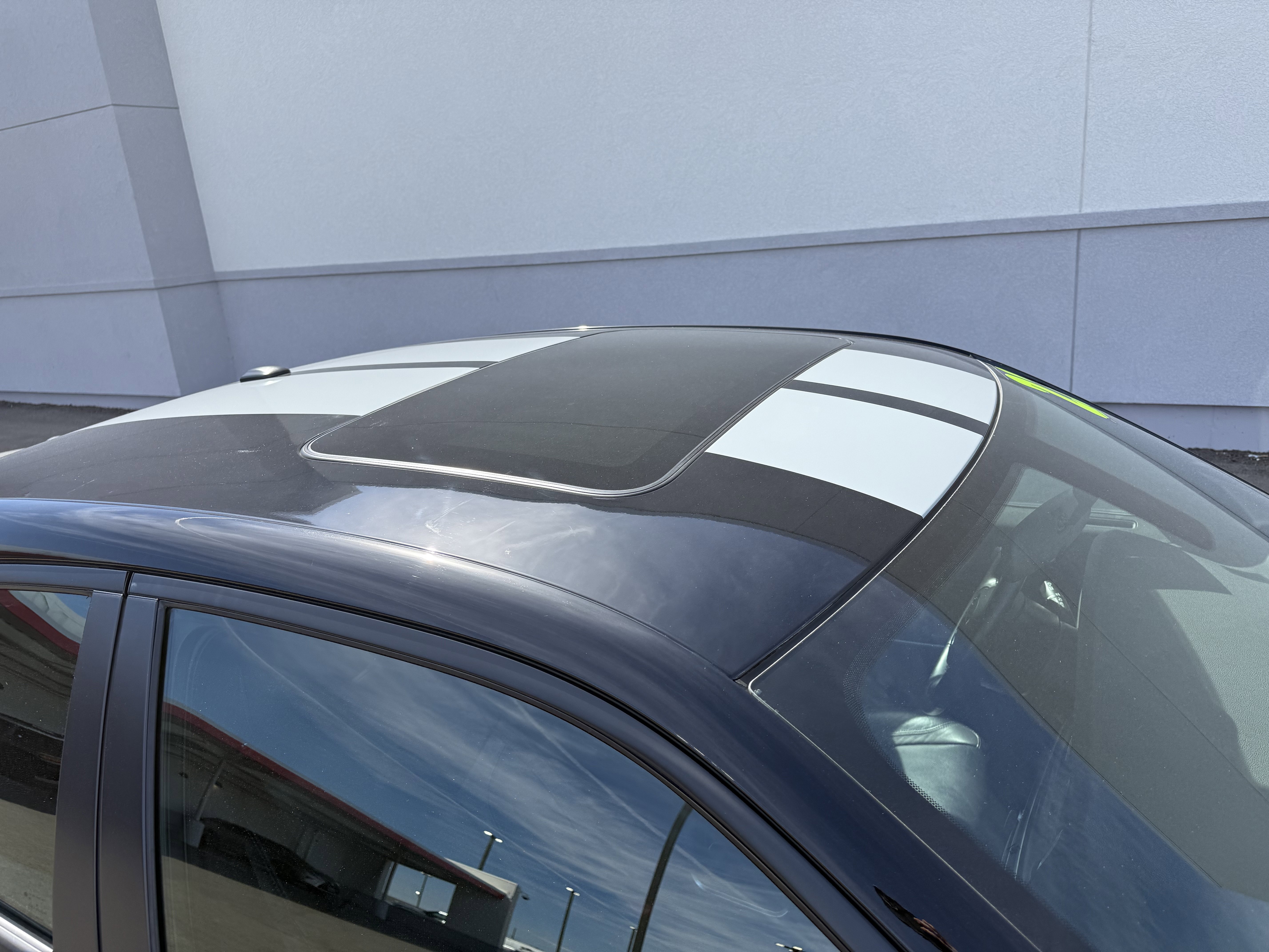 Used 2022 Dodge Charger SXT w/ Leather Interior Group image 14