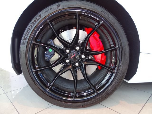 New 2027 Chevrolet Corvette Grand Sport w/ Z52 Sport Performance Package RWD image 9