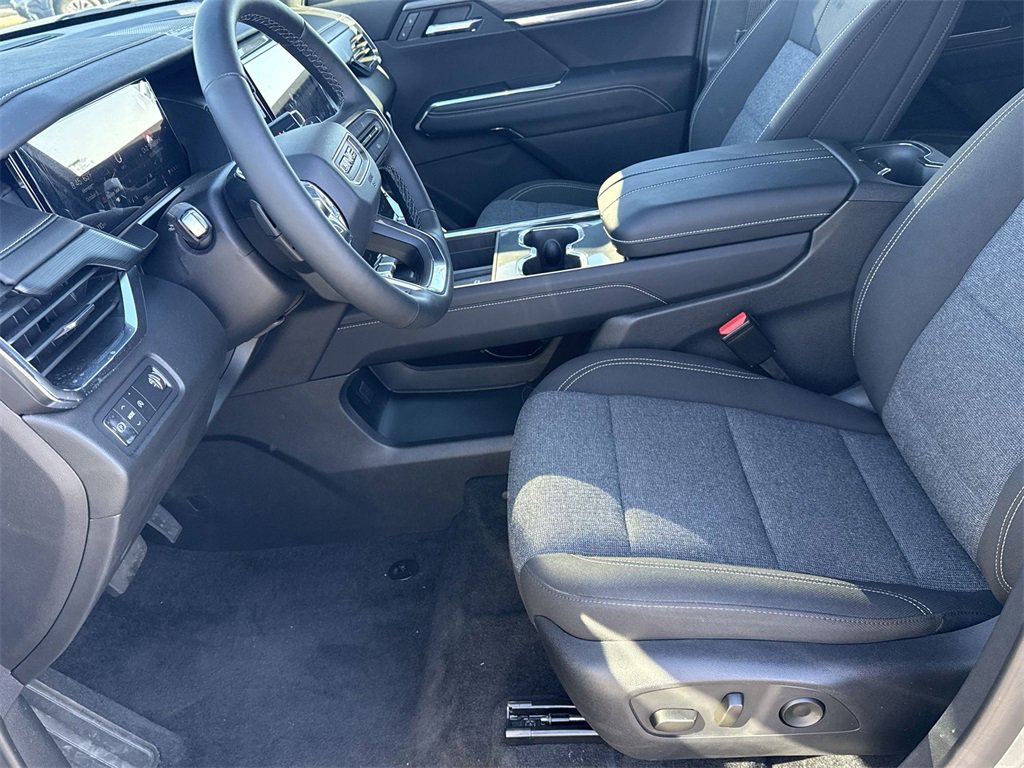 New 2025 GMC Acadia Elevation image 27