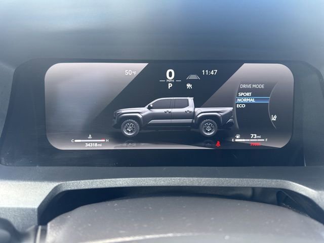 Used 2024 Toyota Tacoma TRD Off-Road AWD/4WD image 31