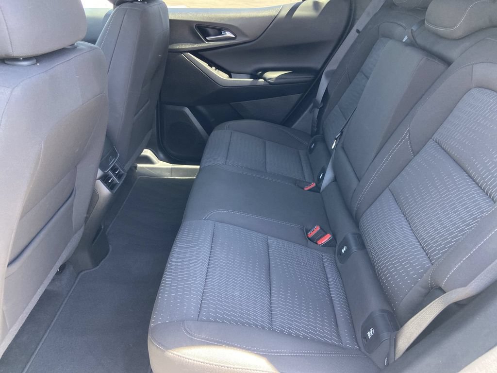 Used 2025 Chevrolet Equinox LT FWD image 21