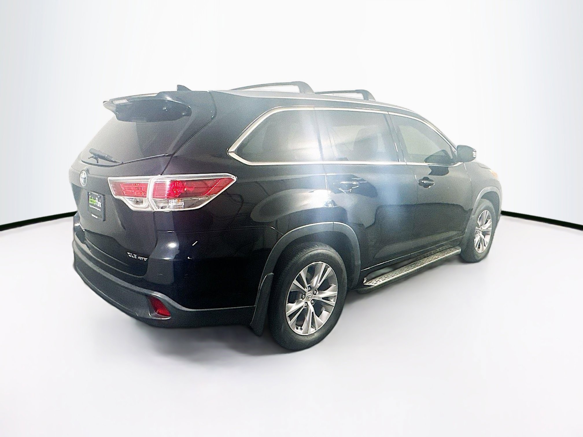 Used 2015 Toyota Highlander XLE image 9