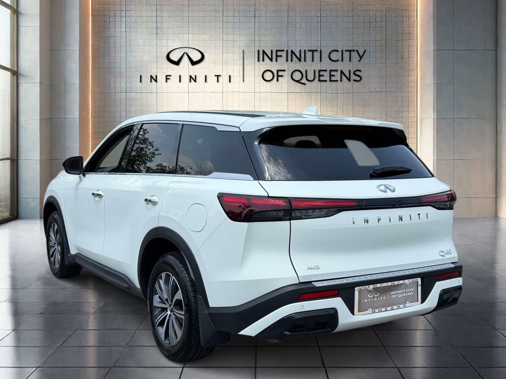 Used 2025 INFINITI QX60 Pure w/ Cargo Package AWD/4WD image 8