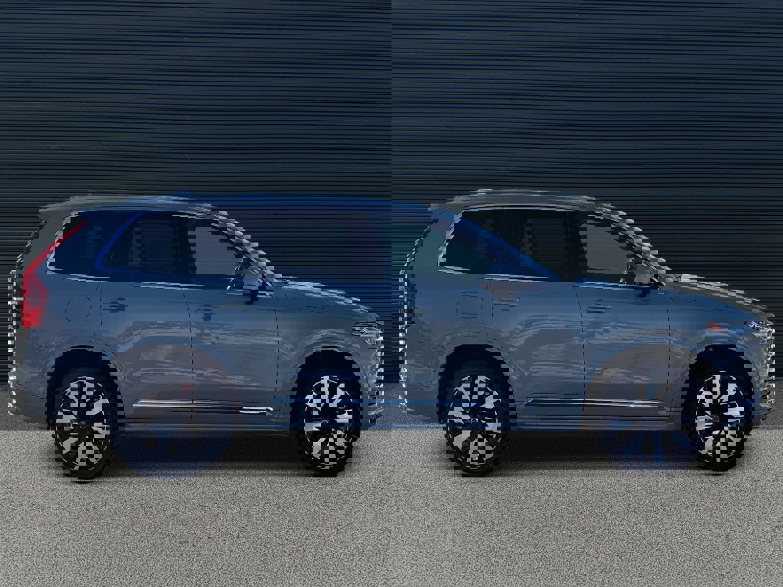 Certified 2024 Volvo XC90 T8 Plus w/ Protection Package Premier image 4