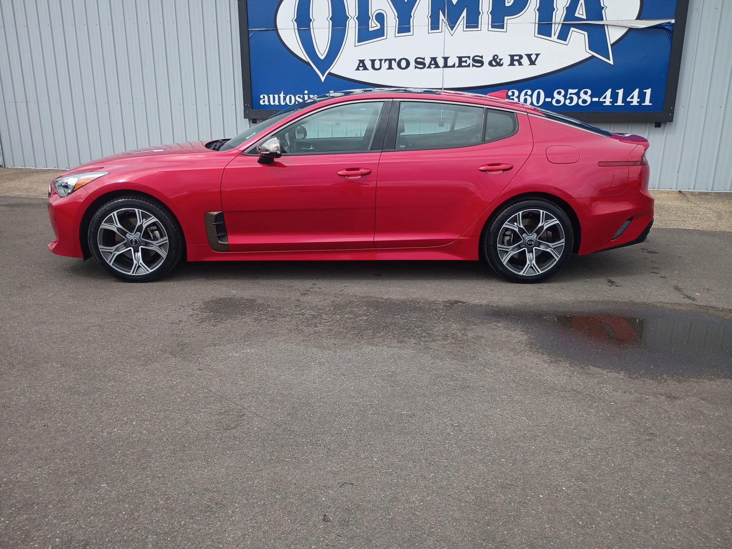 Used 2021 Kia Stinger GT-Line w/ Sun & Sound Package AWD/4WD image 18