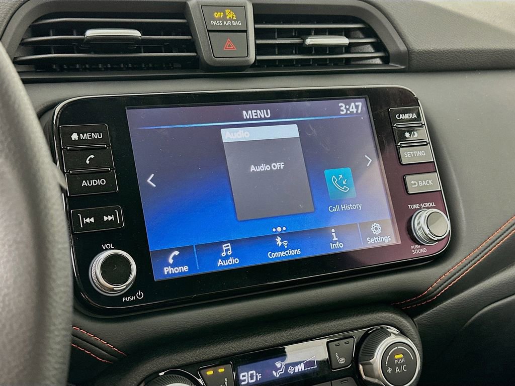 New 2025 Nissan Versa SR w/ Trunk Package image 19