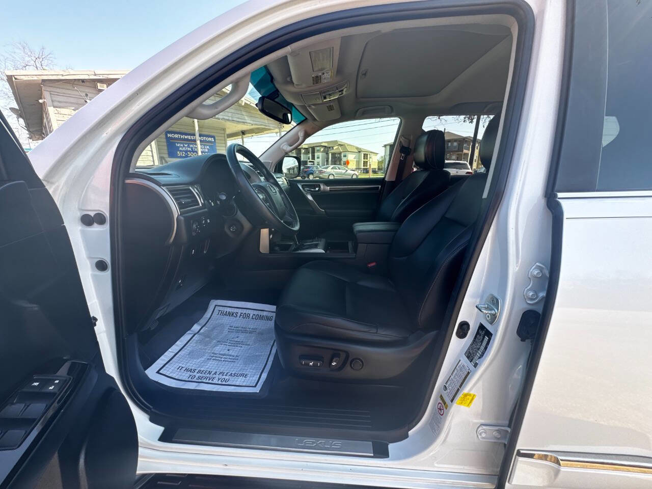 Used 2014 Lexus GX 460 image 30