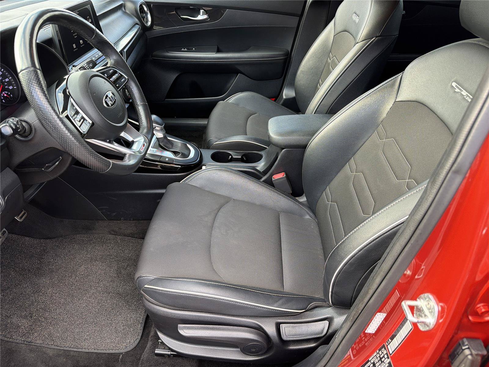 Used 2020 Kia Forte GT-Line FWD image 7