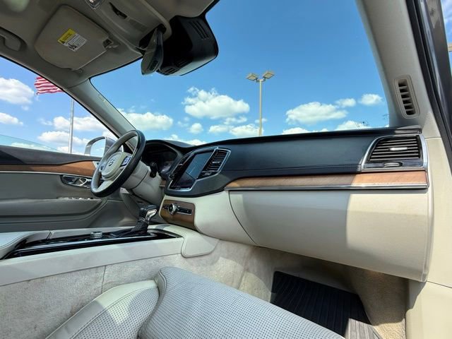 Used 2016 Volvo XC90 T6 Inscription image 22
