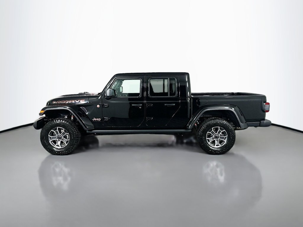 New 2026 Jeep Gladiator Mojave w/ Technology Group AWD/4WD image 4