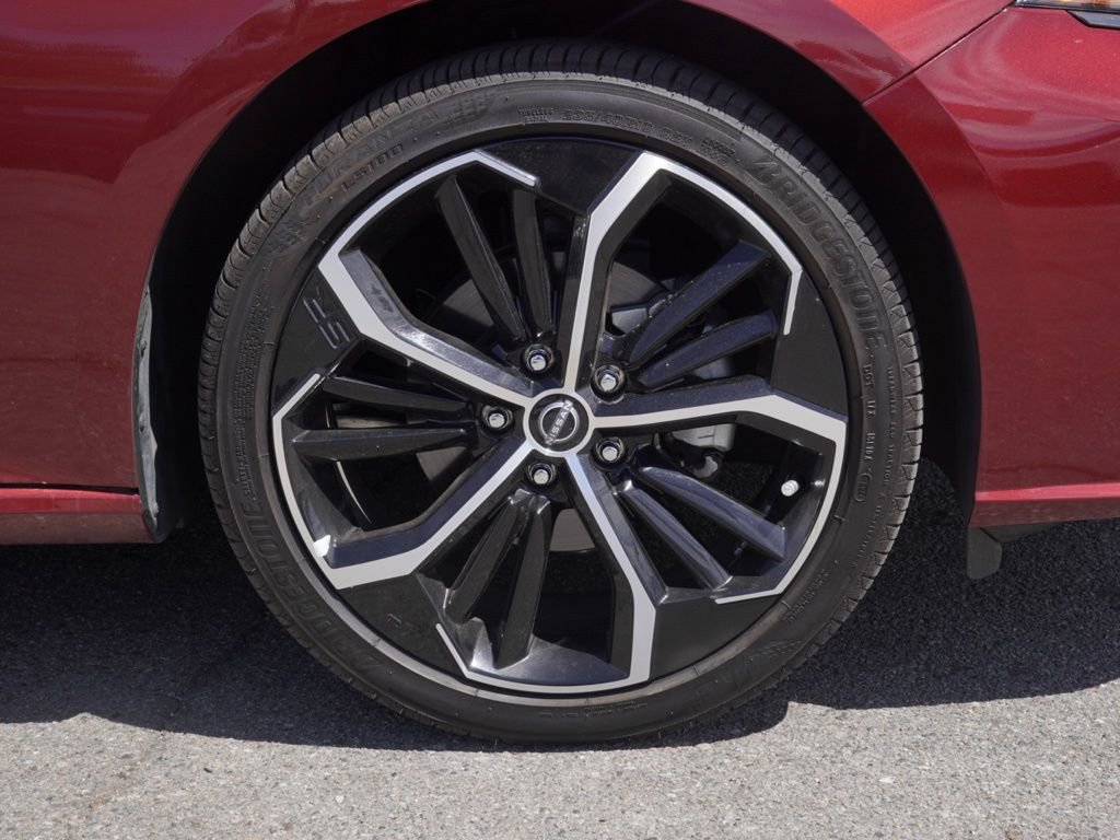 Certified 2024 Nissan Altima 2.5 SR image 7