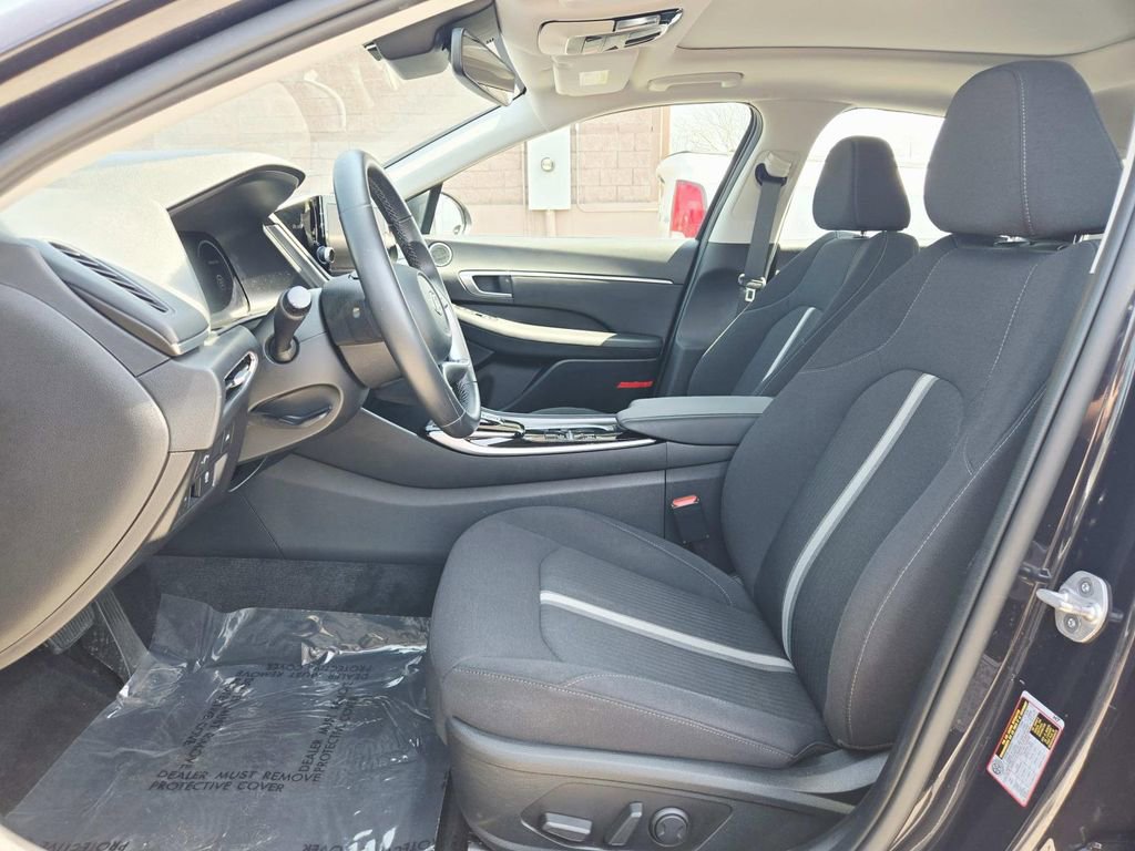 Used 2023 Hyundai Sonata SEL w/ Convenience Package image 12