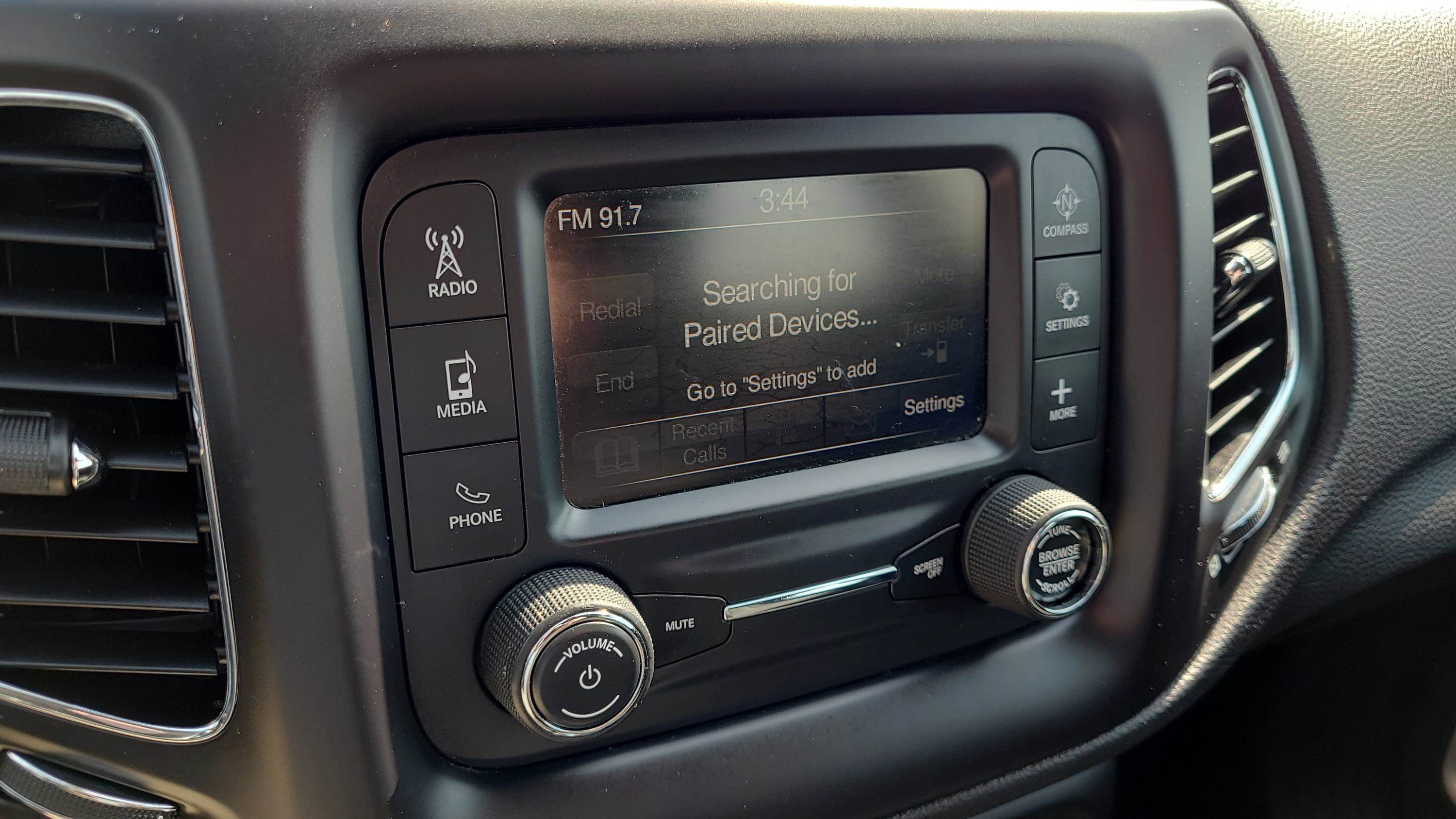 Used 2018 Jeep Compass Sport image 20