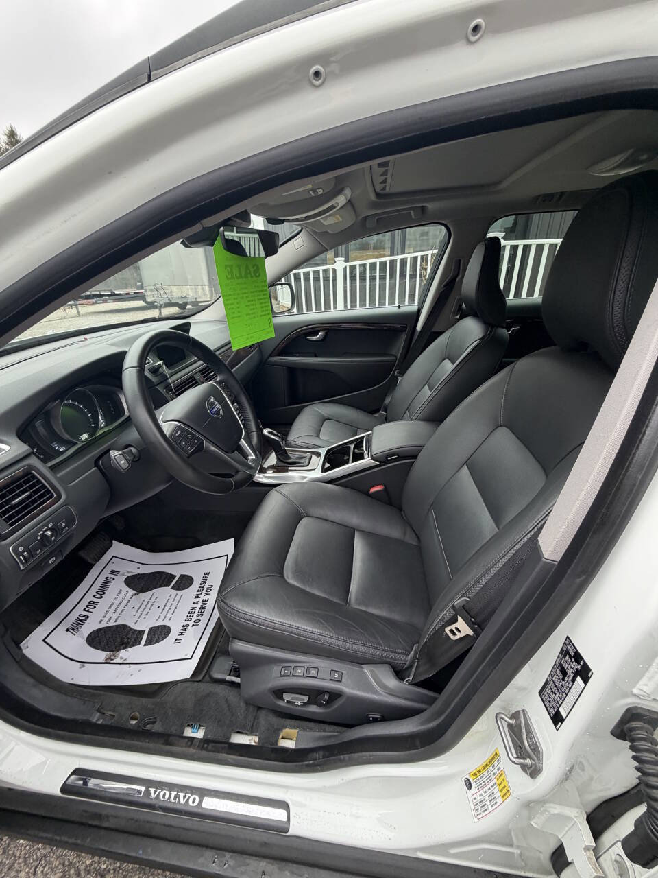 Used 2016 Volvo XC70 T5 Premier w/ Proximity Package image 10