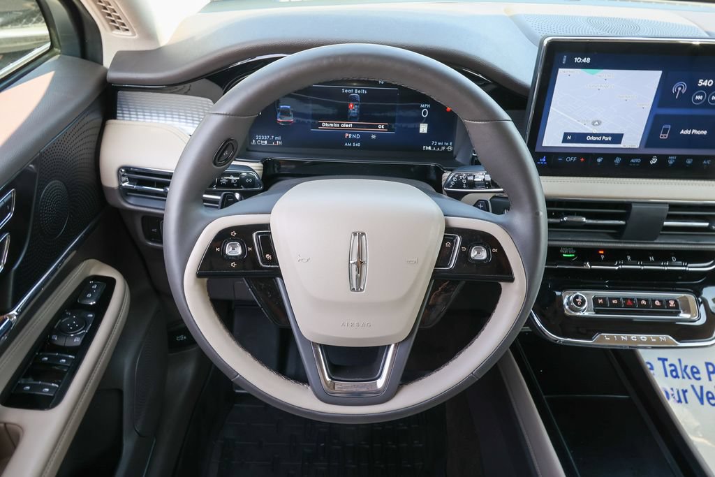 Used 2023 Lincoln Corsair AWD w/ Equipment Group 101A image 8