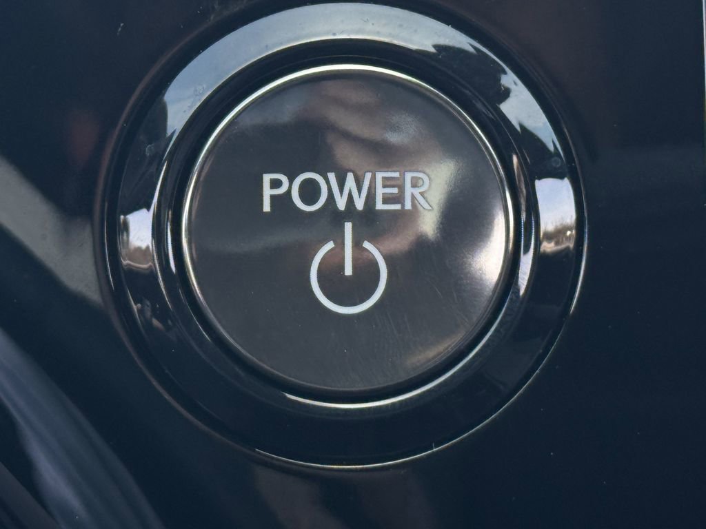 Used 2025 Lexus TX 500h AWD w/ Technology Package image 21