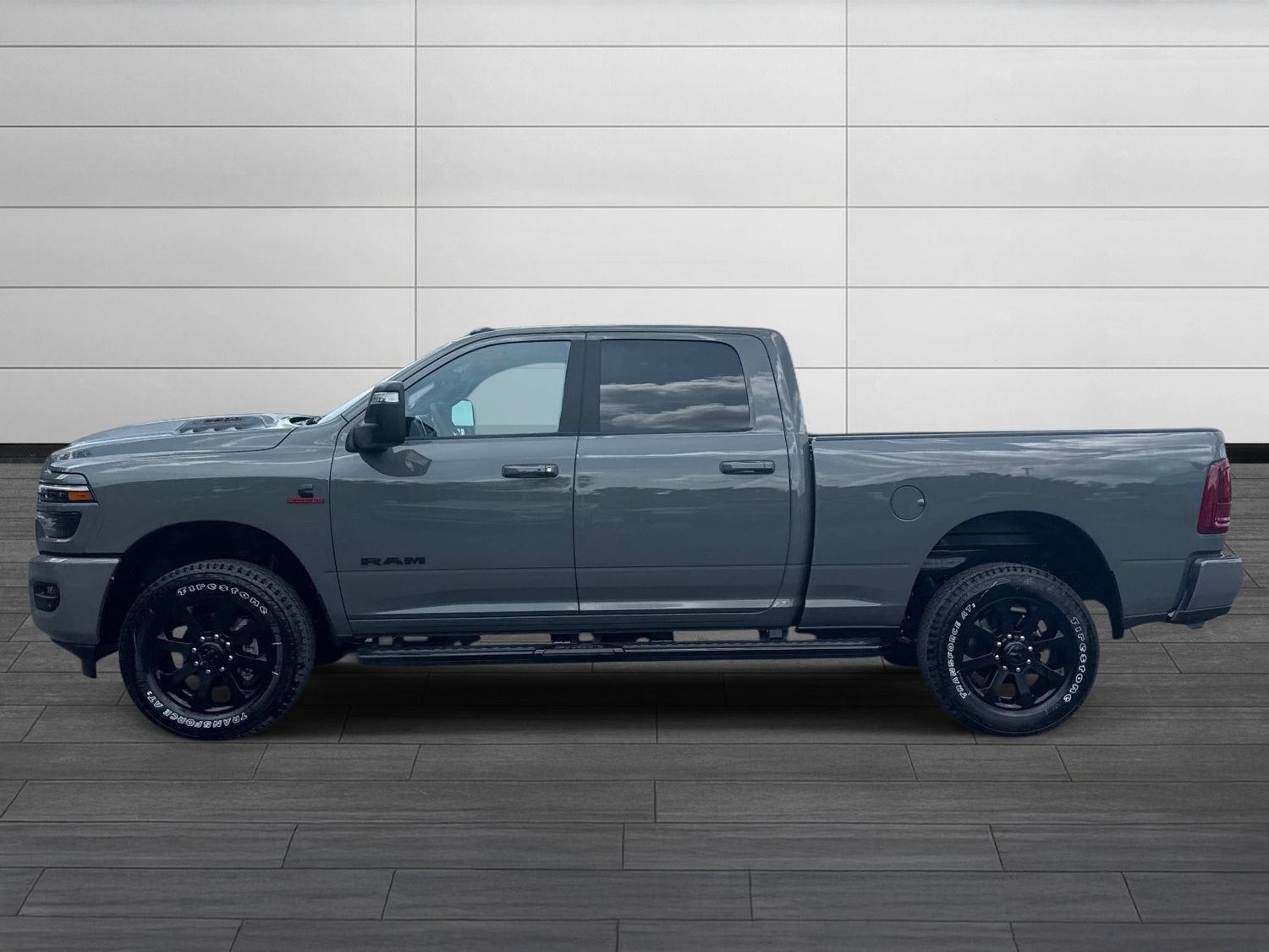 New 2026 RAM 2500 Laramie w/ Night Edition AWD/4WD image 9