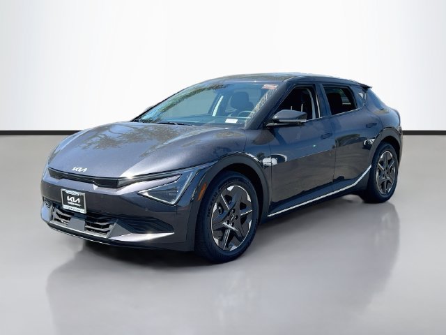 New 2026 Kia EV6 Light RWD image 3