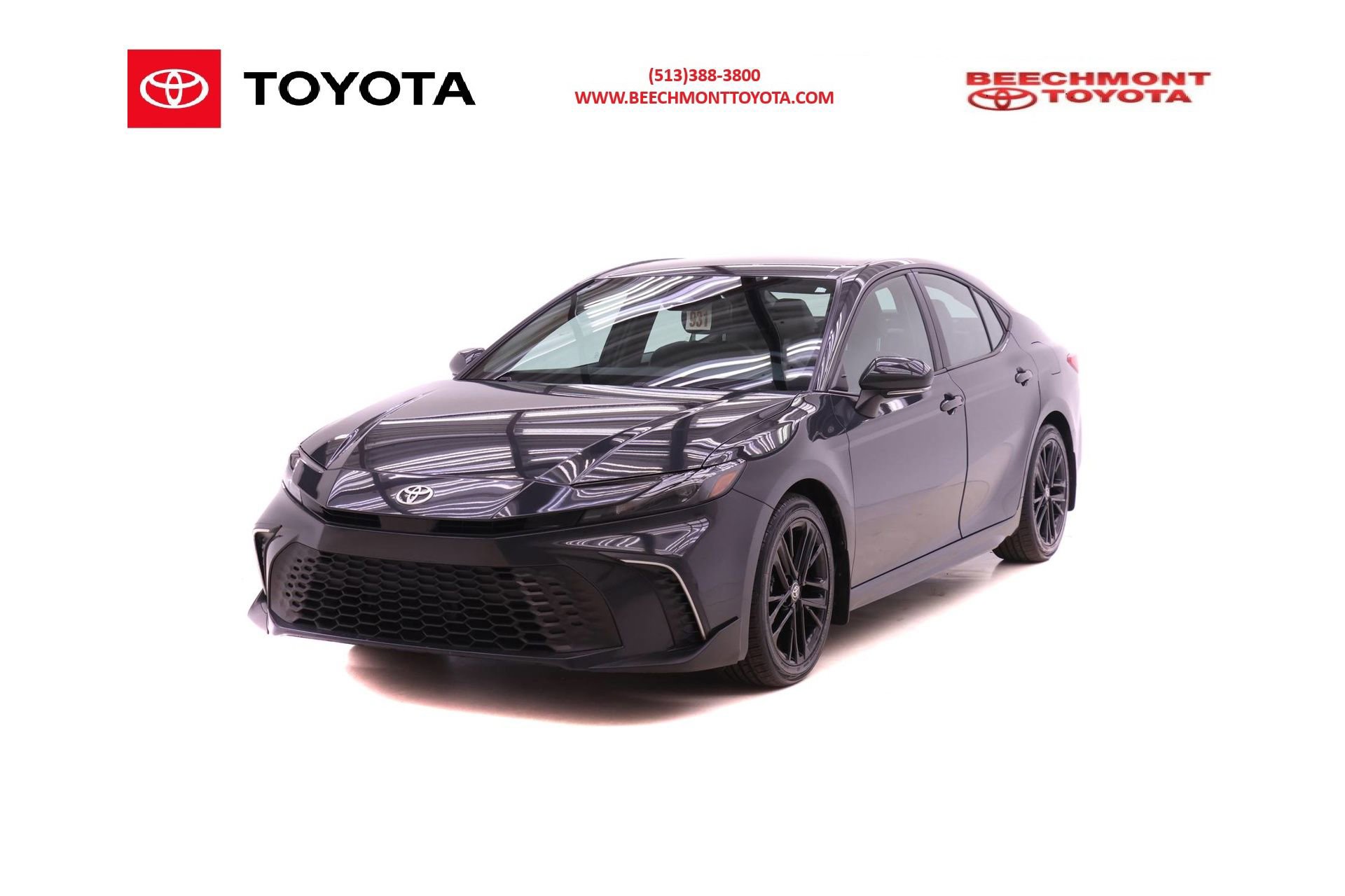 Certified 2025 Toyota Camry SE w/ Convenience Package FWD image 1