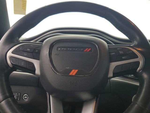 Used 2016 Dodge Challenger R/T Plus RWD image 21