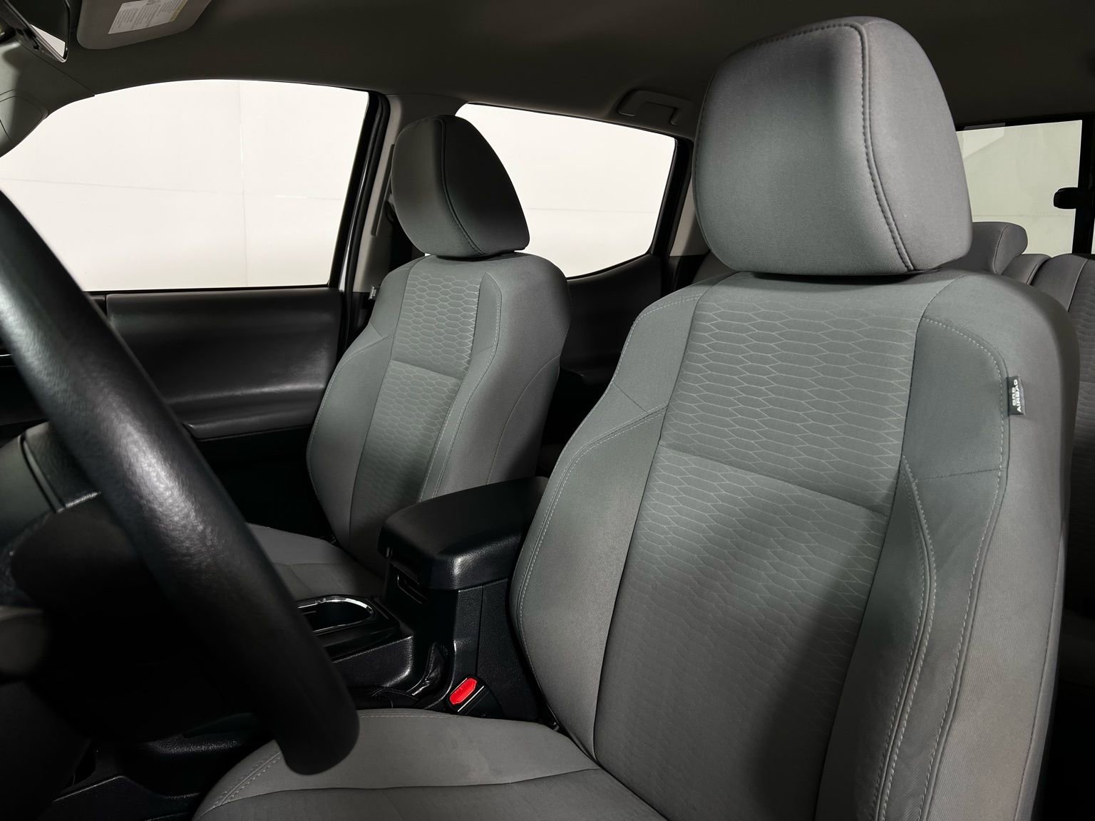 Used 2019 Toyota Tacoma SR w/ SR Convenience Package image 13