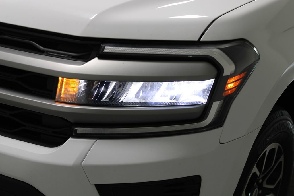 Used 2024 Ford Expedition Max XLT image 59