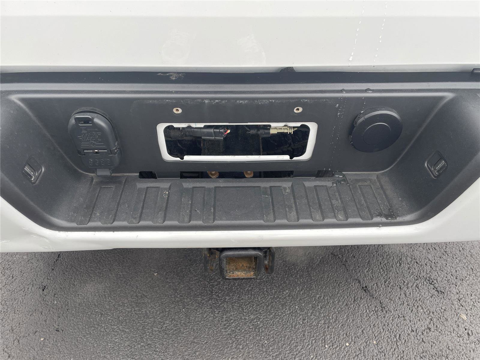 Used 2022 Chevrolet Colorado W/T w/ Custom Special Edition image 6