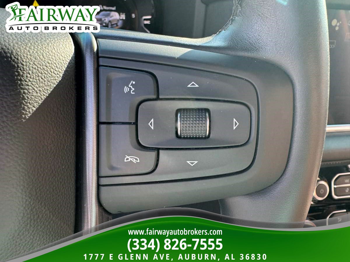 Used 2023 GMC Yukon Denali Ultimate AWD/4WD image 21