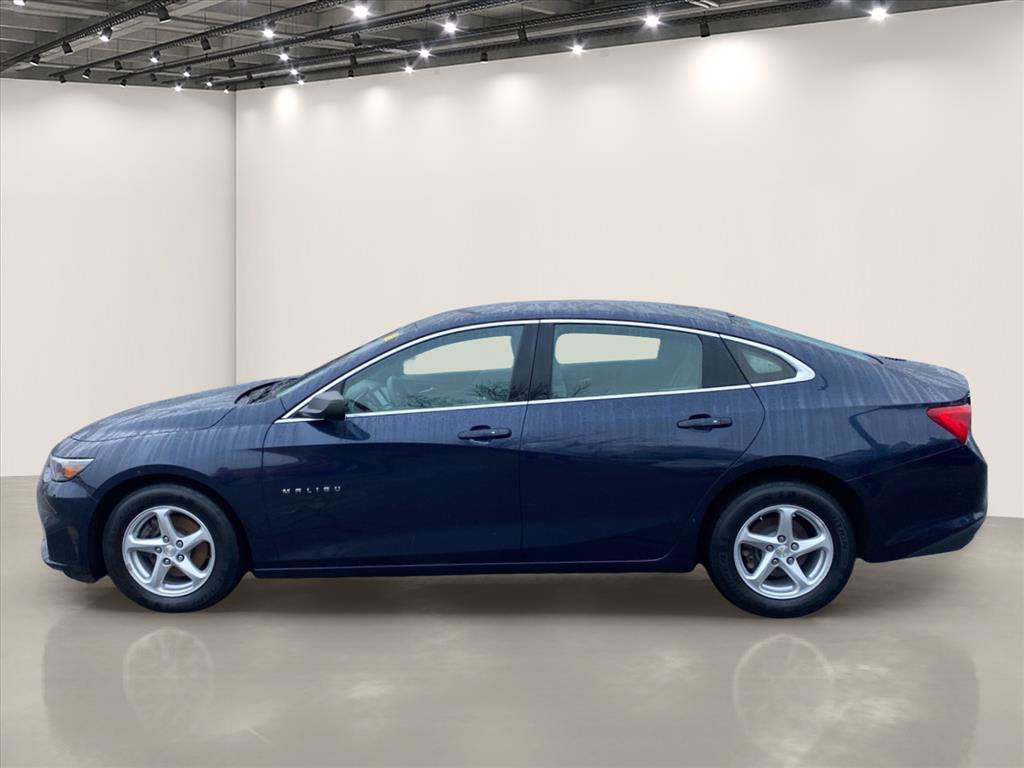 Used 2016 Chevrolet Malibu LS FWD image 4