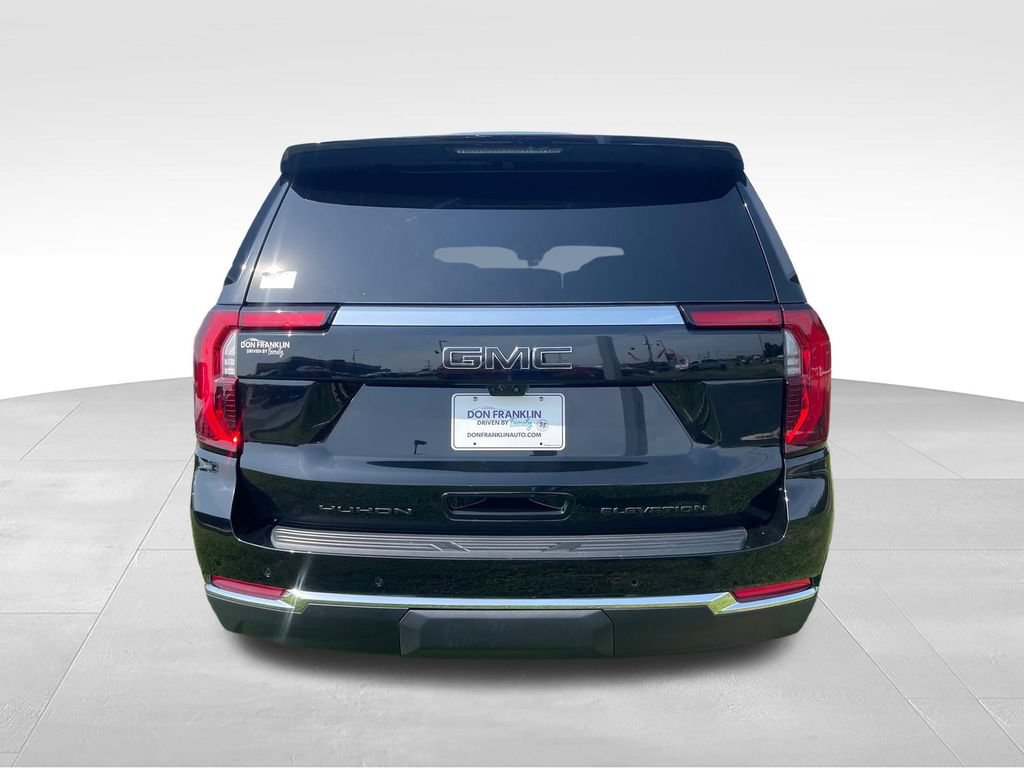 Used 2026 GMC Yukon Elevation w/ Elevation Premium Package AWD/4WD image 4