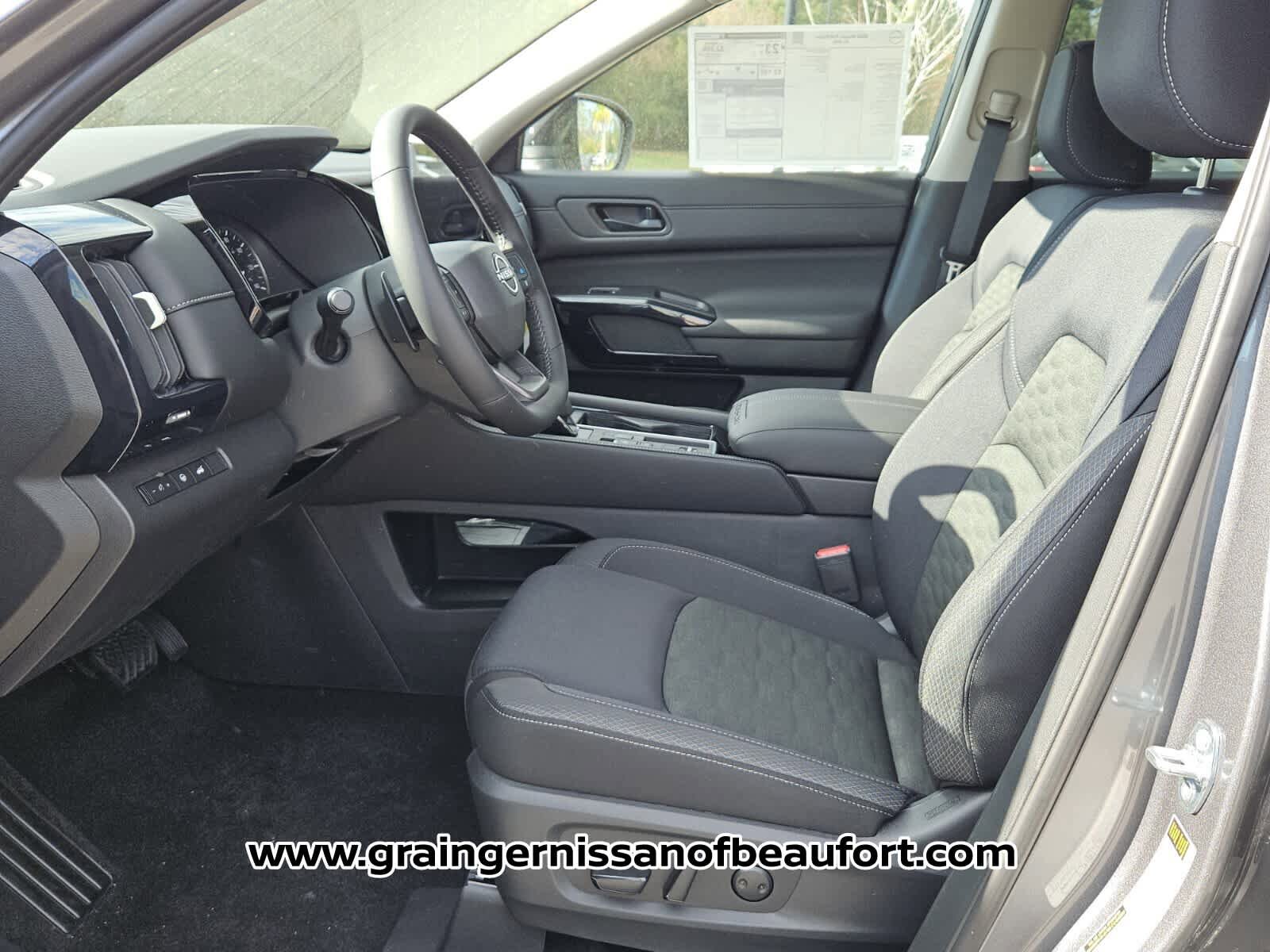 New 2026 Nissan Pathfinder SV FWD image 3