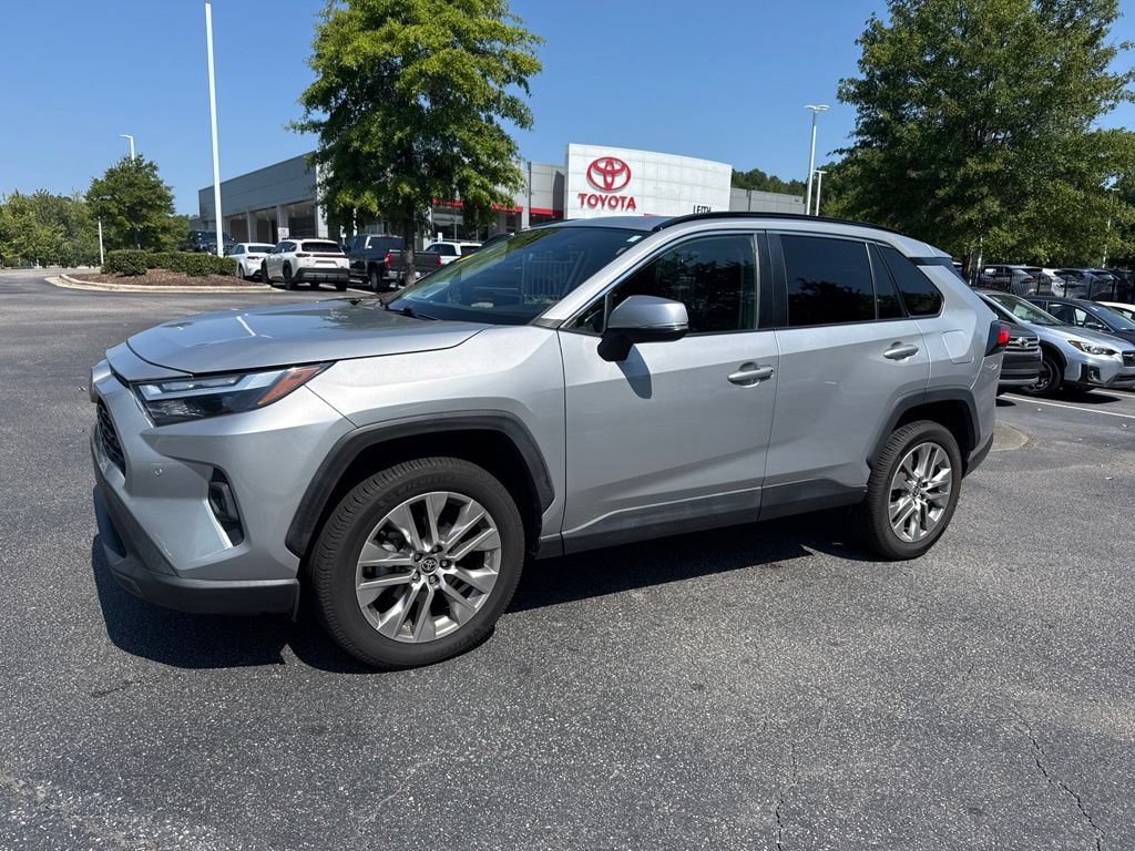 Used 2022 Toyota RAV4 XLE Premium FWD image 2