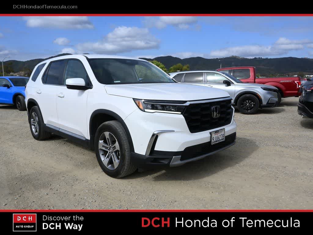 Used 2024 Honda Pilot EX-L image 3