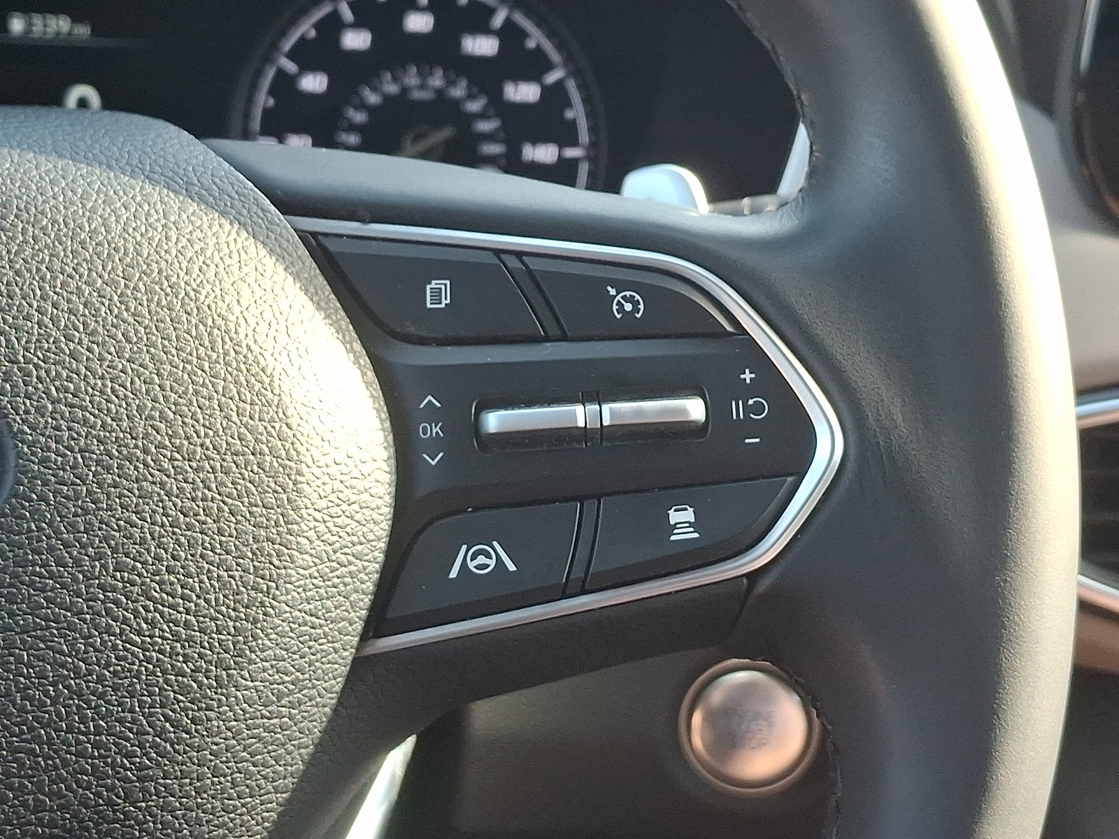 Used 2023 Hyundai Santa Fe SEL image 22