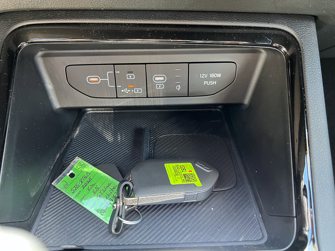 Used 2025 Kia K5 GT-Line w/ GT-Line Premium Package FWD image 19