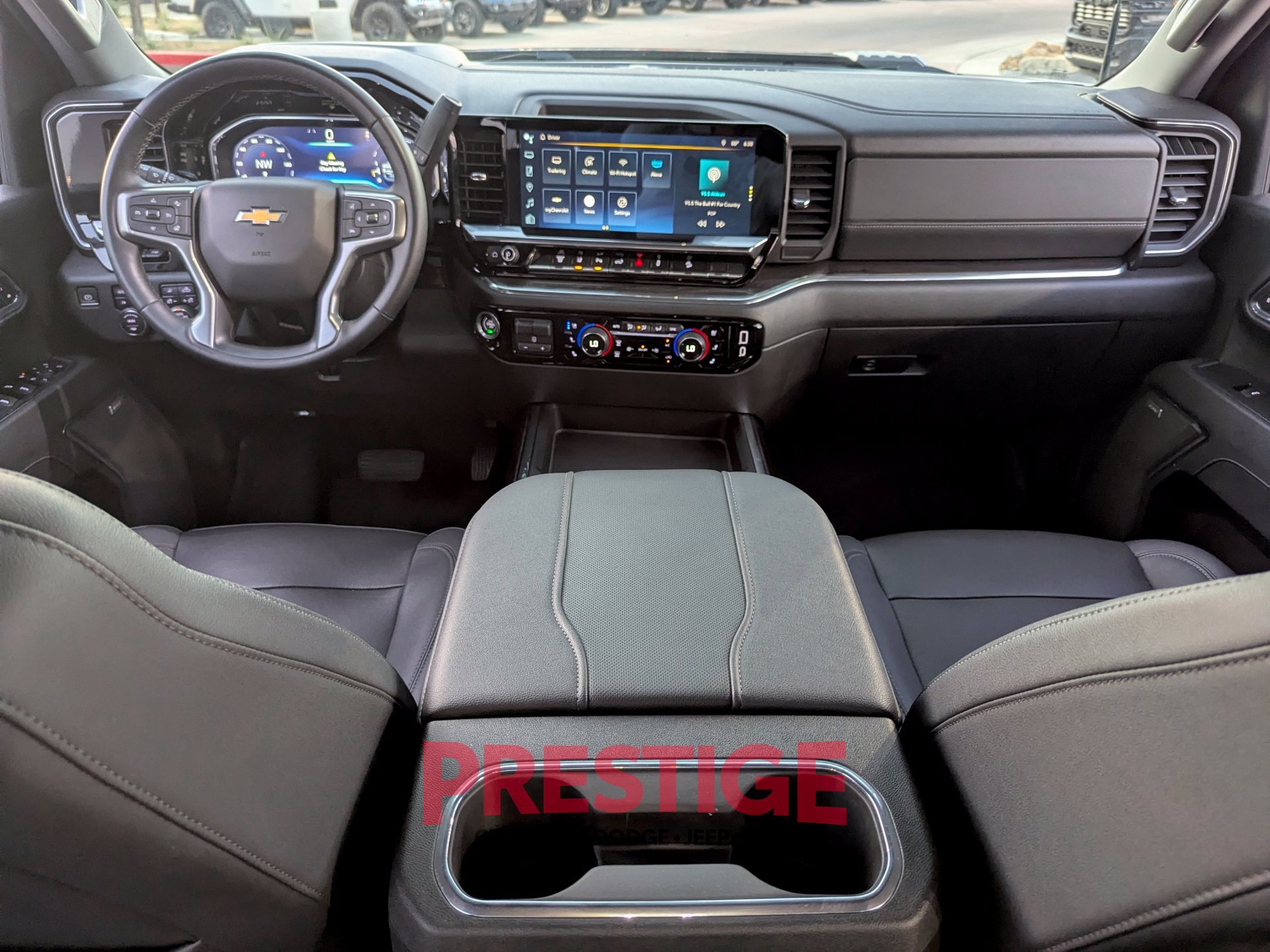 Used 2024 Chevrolet Silverado 3500 LTZ w/ LTZ Plus Package AWD/4WD image 27