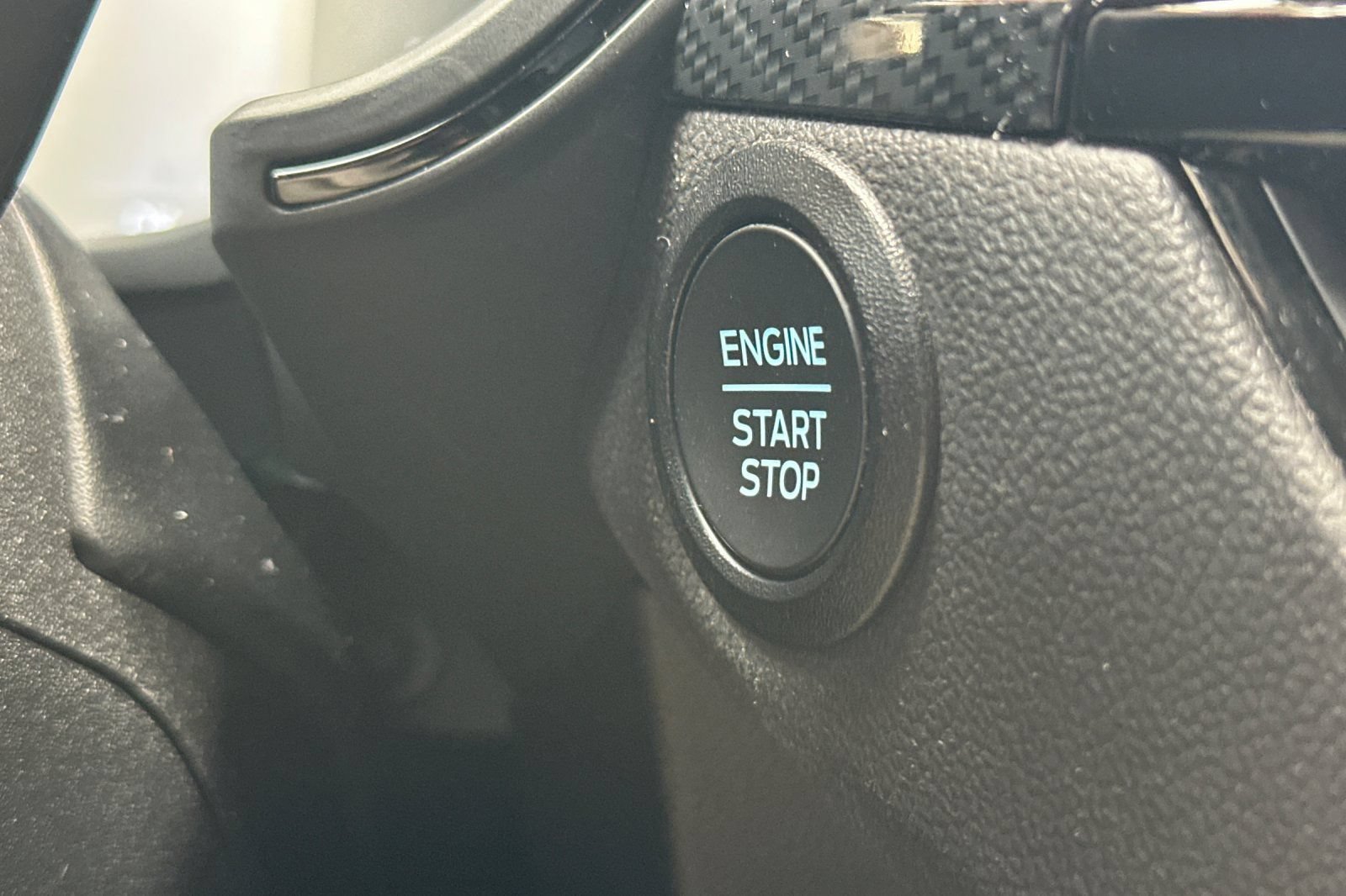 Used 2025 Ford Escape ST-Line Select AWD/4WD image 28