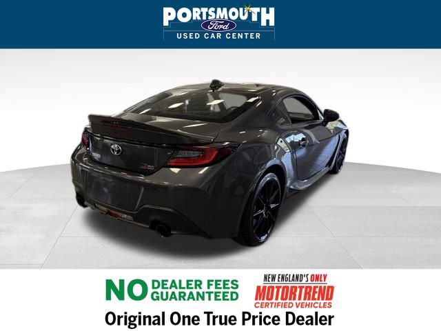 Used 2025 Toyota GR86 Premium w/ Performance Package image 28