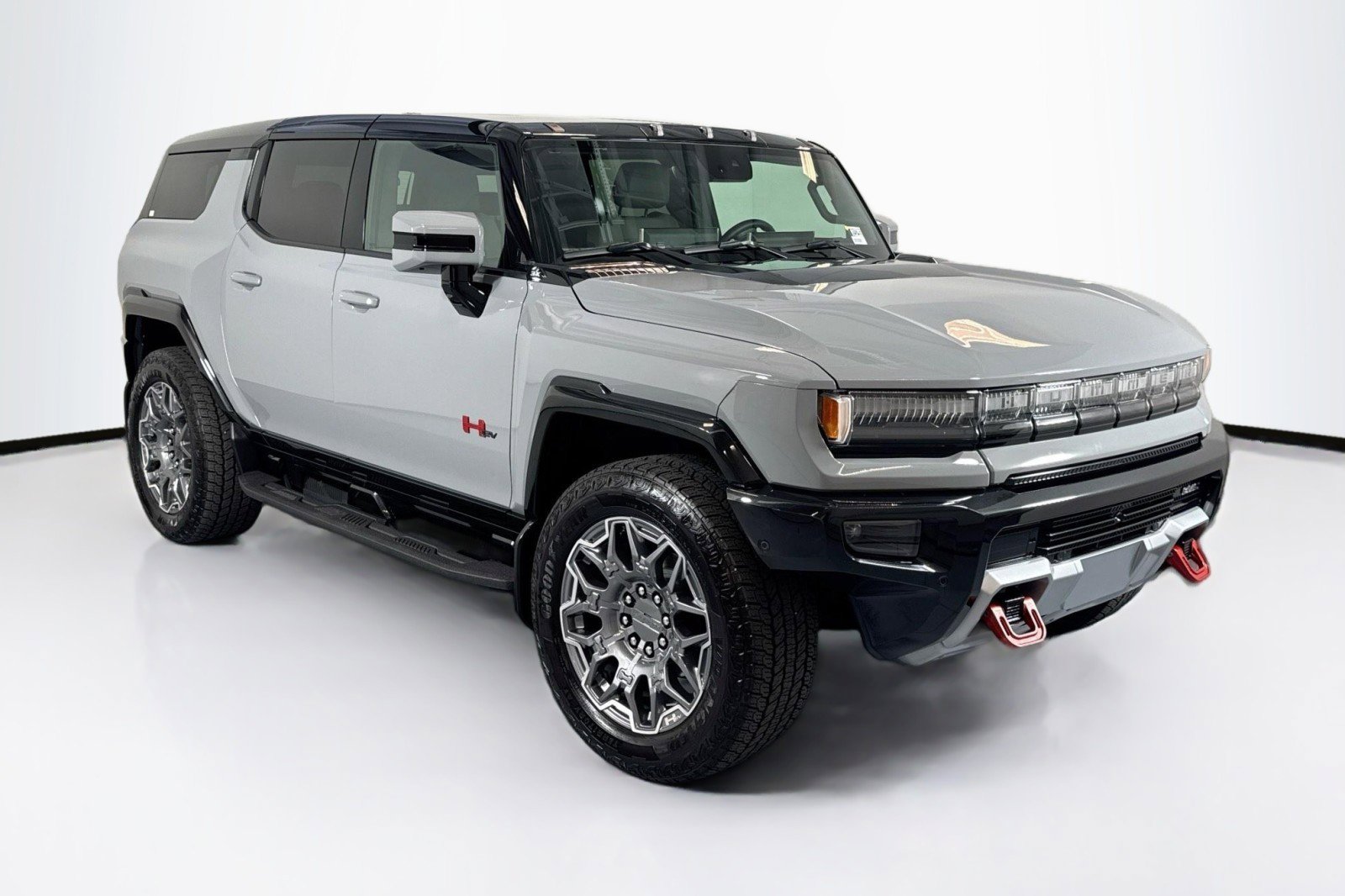 Used 2025 GMC Hummer EV 3X w/ LPO, Sport Package AWD/4WD image 3