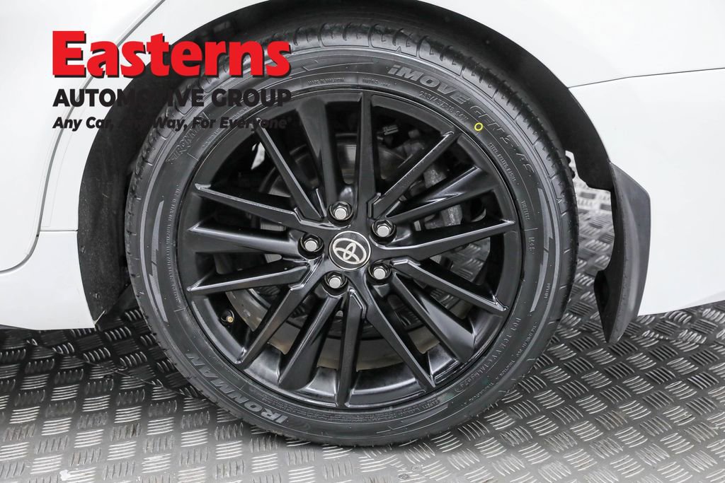 Used 2022 Toyota Camry SE image 31