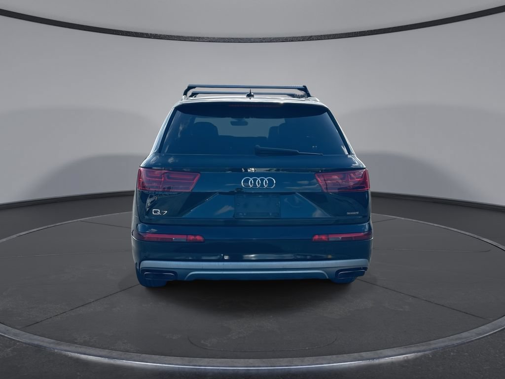 Used 2018 Audi Q7 2.0T Premium w/ Cold Weather Package AWD/4WD image 17