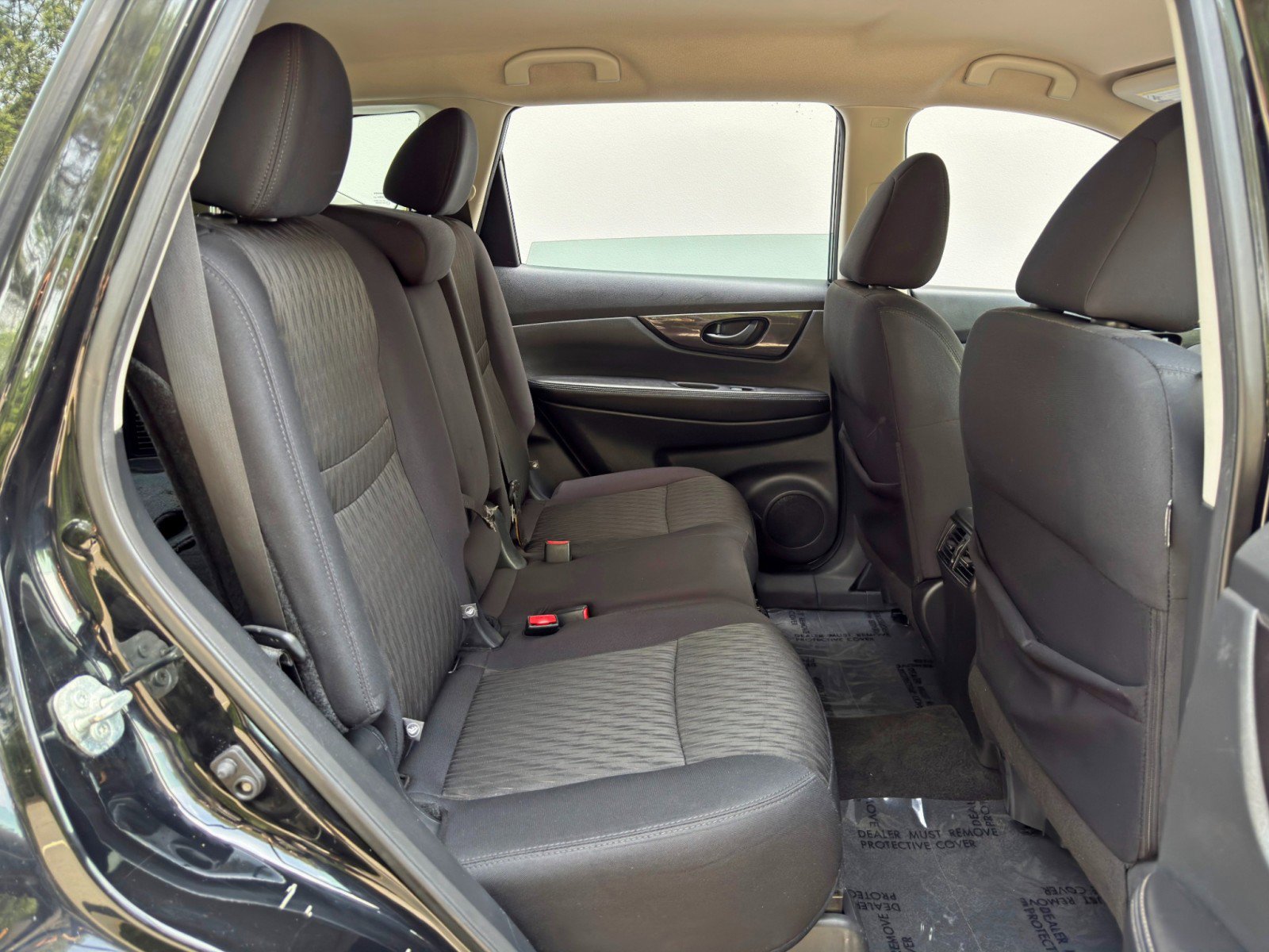 Used 2019 Nissan Rogue S FWD image 33