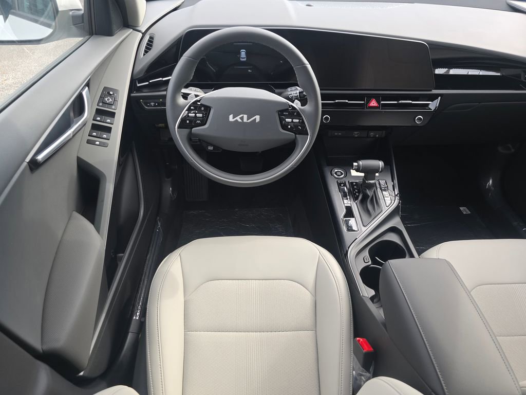 New 2025 Kia Niro EX image 22