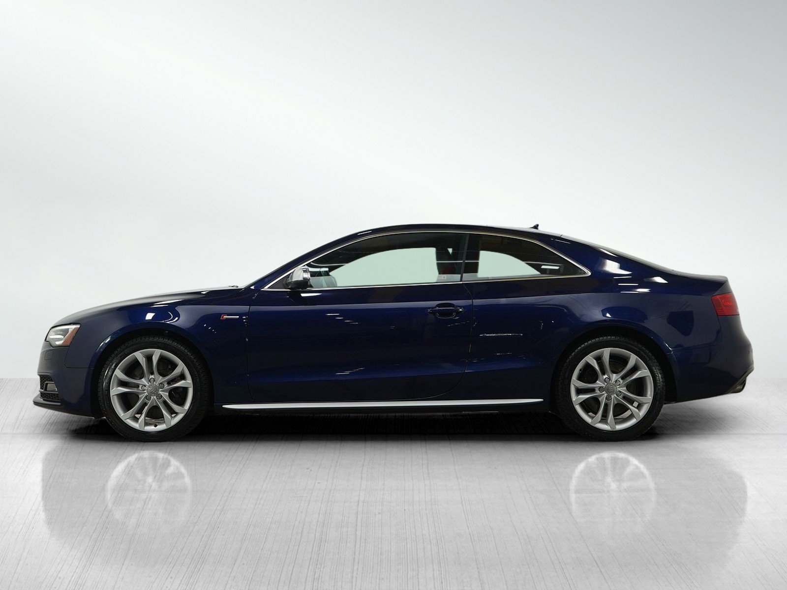Used 2014 Audi S5 Premium Plus image 2