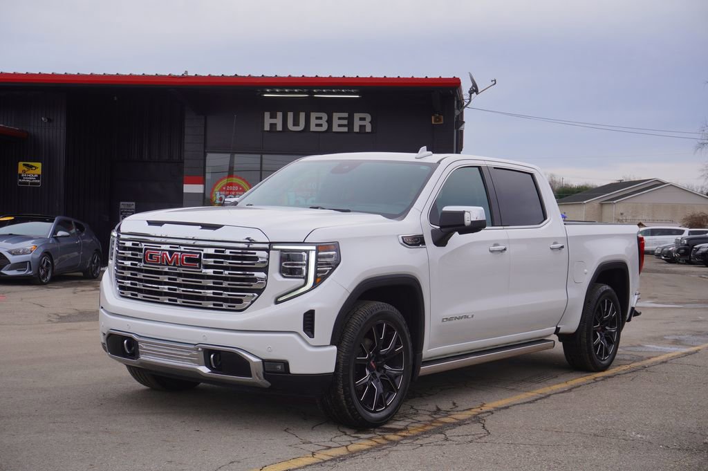 Used 2022 GMC Sierra 1500 Denali w/ Denali Reserve Package image 3