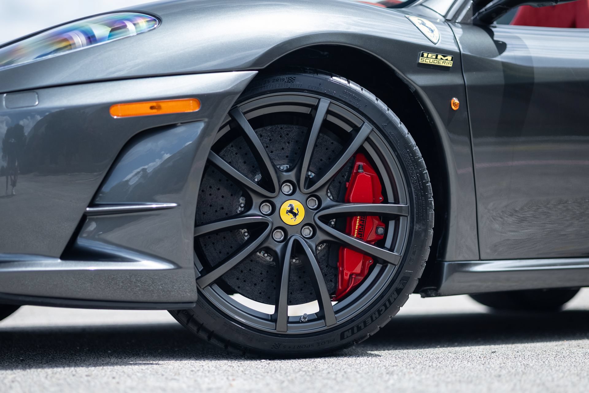 Used 2009 Ferrari F430 Scuderia RWD image 6