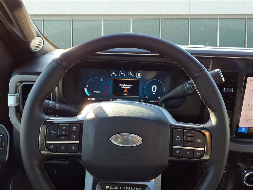 Used 2024 Ford F250 Platinum image 10